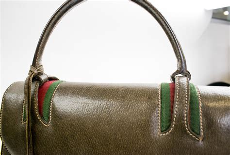 gucci padlock bag vintage|used gucci padlock handbags.